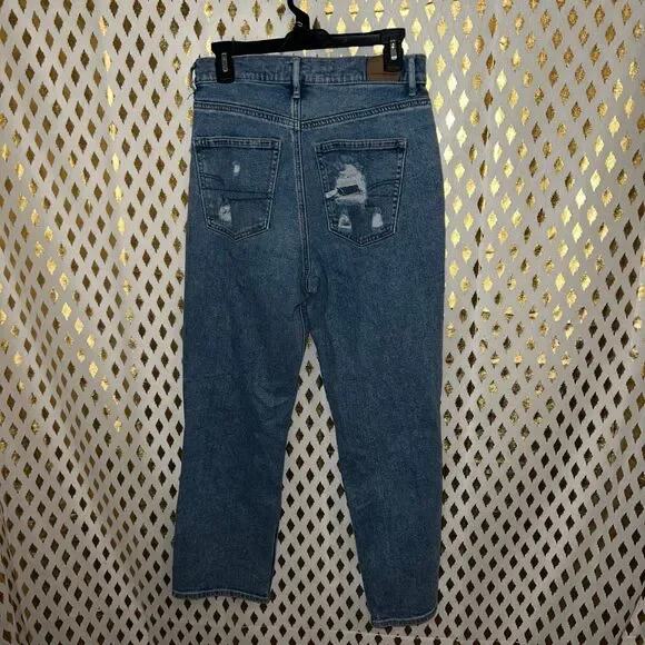 American Eagle jeans super distressed baggy pants straight boyfriend size 8 - Picture 3 of 5